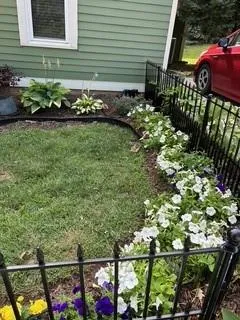 $358,900 | 402 North Leonard Street, Liberty, MO 64068