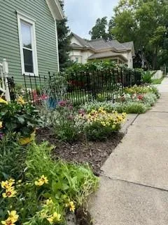 $358,900 | 402 North Leonard Street, Liberty, MO 64068