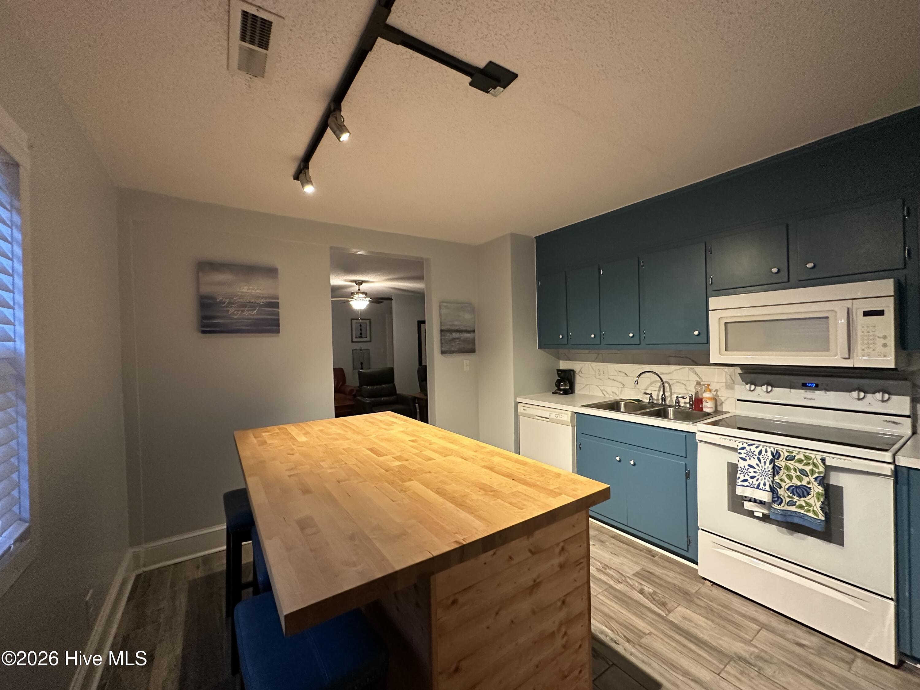 302 North Shores Road Washington, NC 27889 - Photo 6 of 14