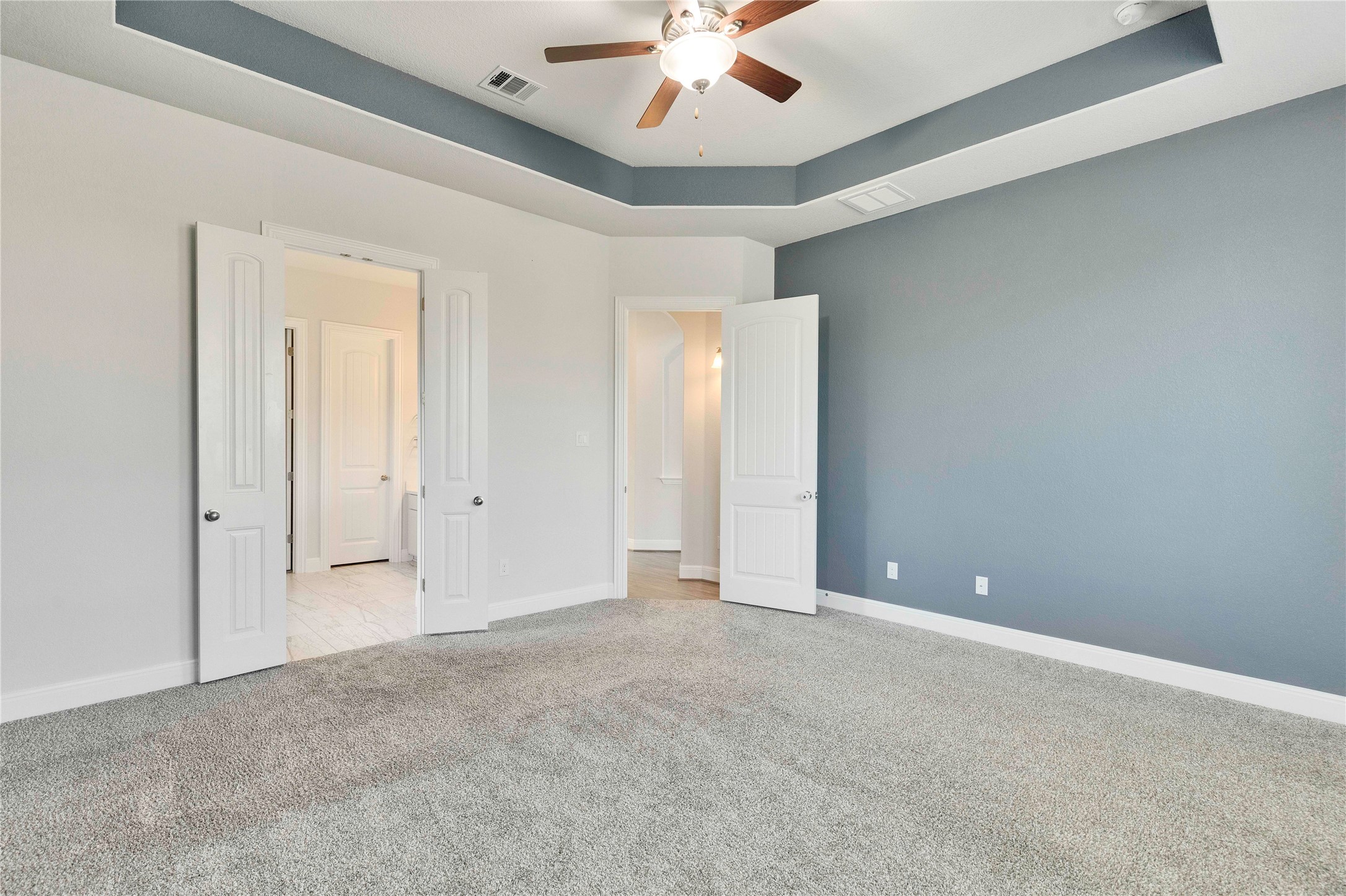 124 Leadtree Loop Buda, TX 78610 - Photo 8 of 19