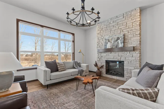 $459,000 | 3710 East Callalilly Lane, Appleton, WI 54913