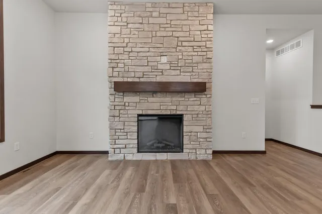 $459,000 | 3710 East Callalilly Lane, Appleton, WI 54913