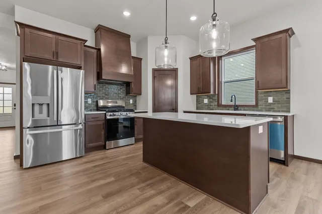 $459,000 | 3710 East Callalilly Lane, Appleton, WI 54913