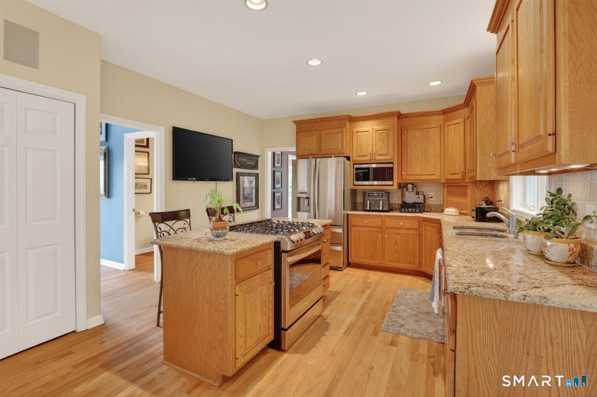101 Taine Mountain Road Burlington, CT 06013 - Photo 9 of 40