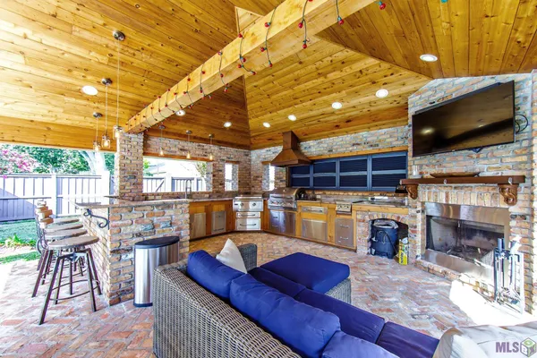 $415,000 | 129 West 110th Street, Cut Off, LA 70345