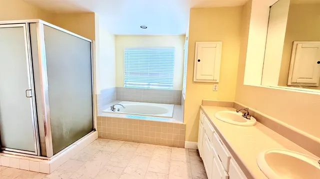 $540,000 | 1778 East Niles Avenue, Fresno, CA 93720