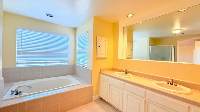 $540,000 | 1778 East Niles Avenue, Fresno, CA 93720