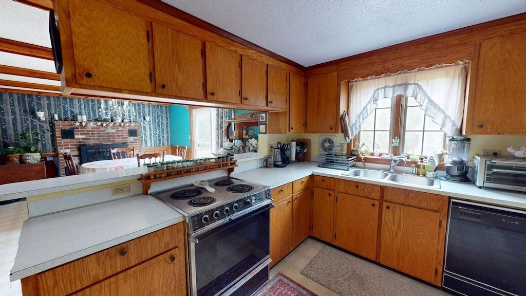 1862 Hooksett Road Hooksett, NH 03106 - Photo 14 of 49