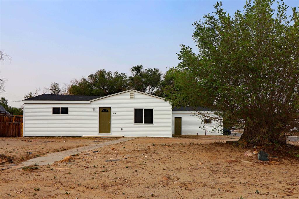 204 West 5 Street Shoshoni, WY 82649 - Photo 1 of 32 Gallery Image 1