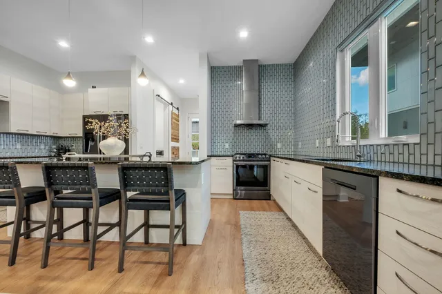 $600,000 | 2339 West Lake Hall Road, Tallahassee, FL 32309