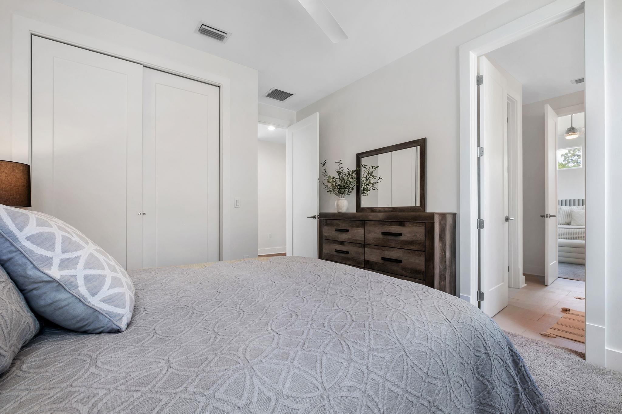 2339 West Lake Hall Road Tallahassee, FL 32309 - Photo 4 of 43