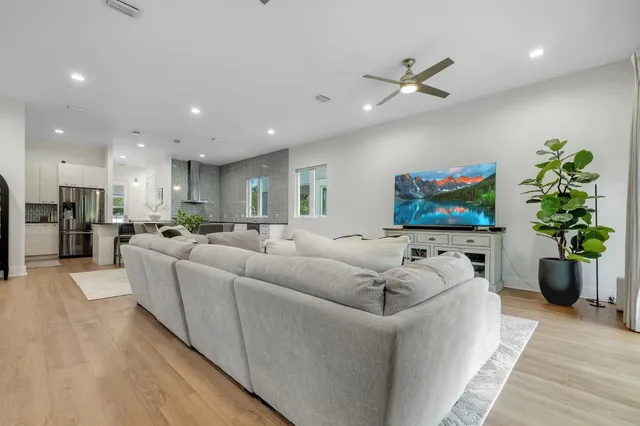 $600,000 | 2339 West Lake Hall Road, Tallahassee, FL 32309