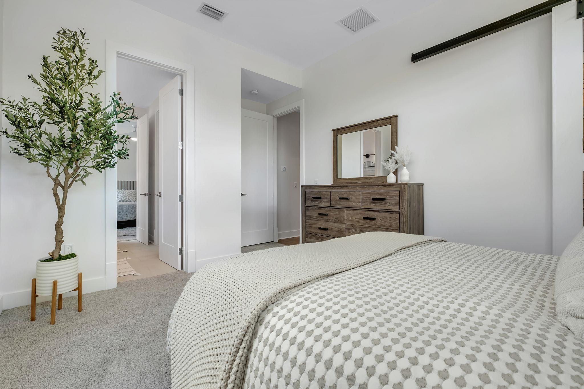 2339 West Lake Hall Road Tallahassee, FL 32309 - Photo 8 of 43