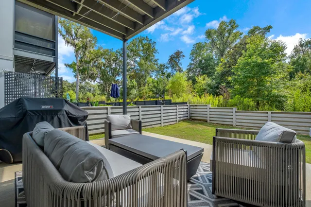 $600,000 | 2339 West Lake Hall Road, Tallahassee, FL 32309