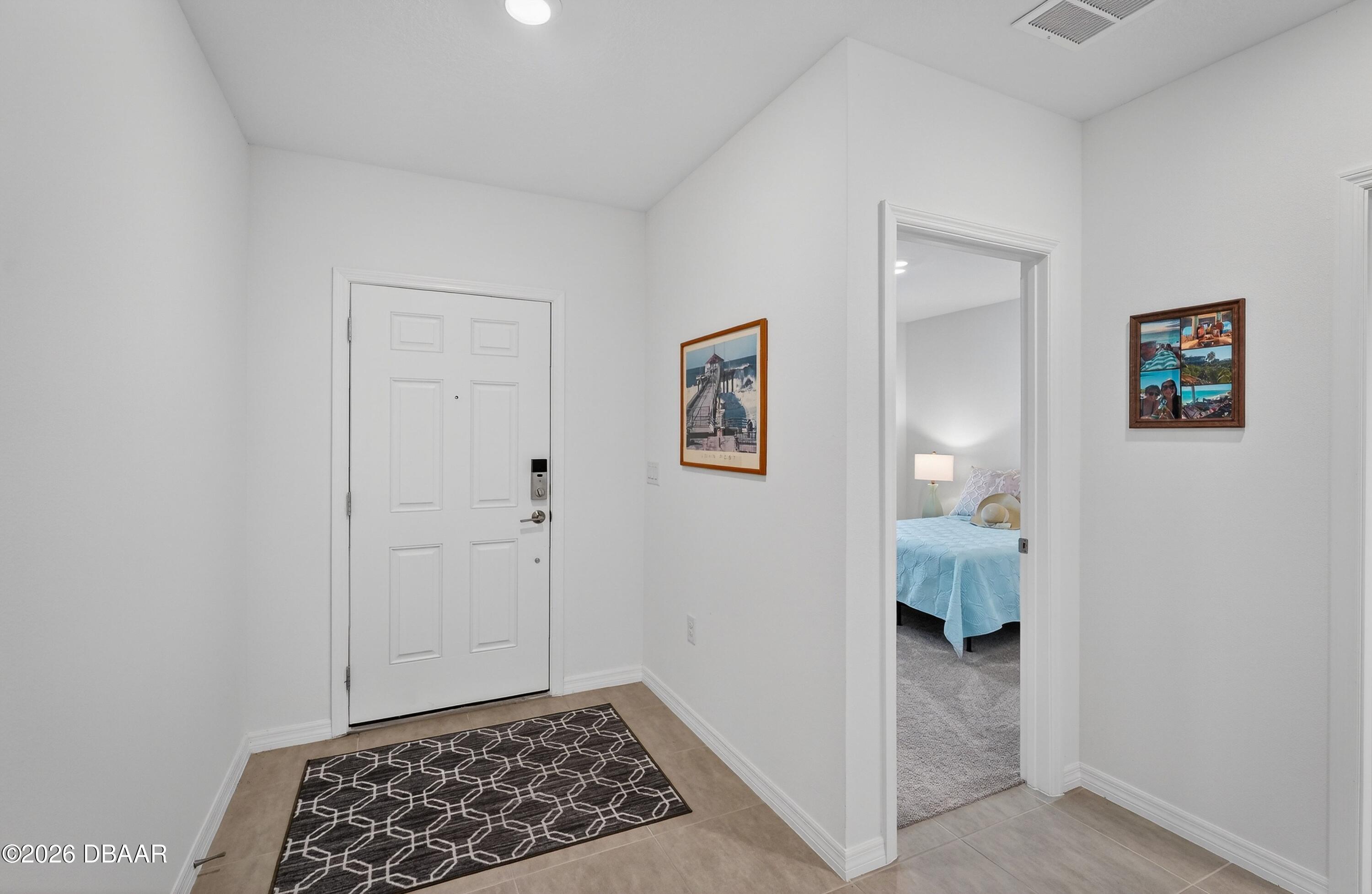 317 Riverfront Way Edgewater, FL 32141 - Photo 3 of 63 002_317_river_front_way_27_of_63_94
