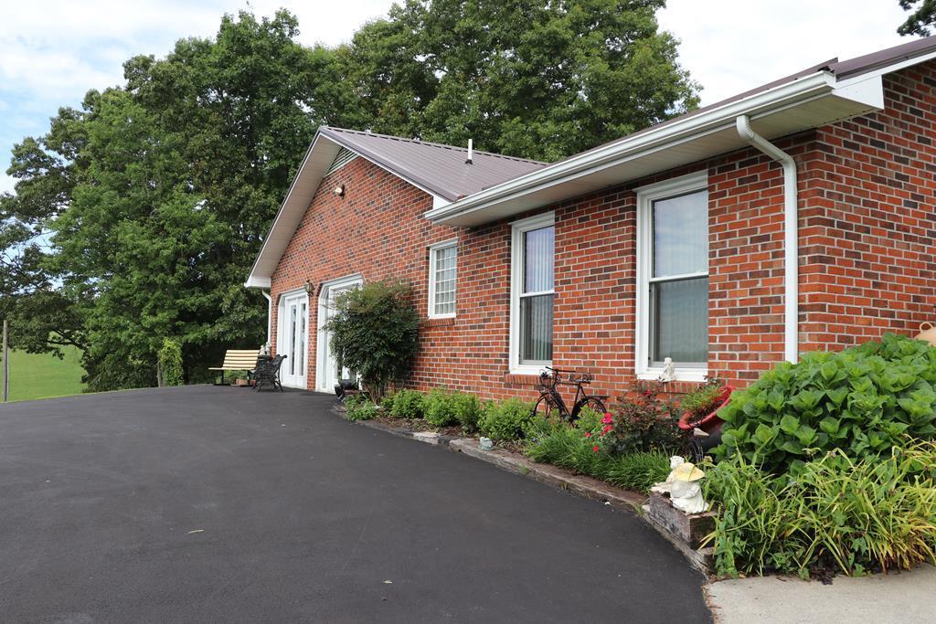 20363 Haskell Station Road Bristol, VA 24202 - Photo 41 of 56 75170_40
