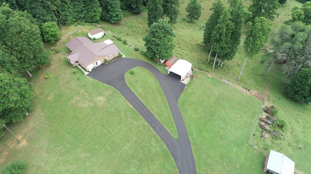 20363 Haskell Station Road Bristol, VA 24202 - Photo 47 of 56 75170_46