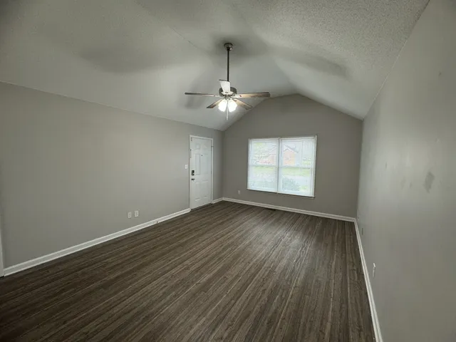 $1,395 | 3208 Tabby Drive, Clarksville, TN 37042