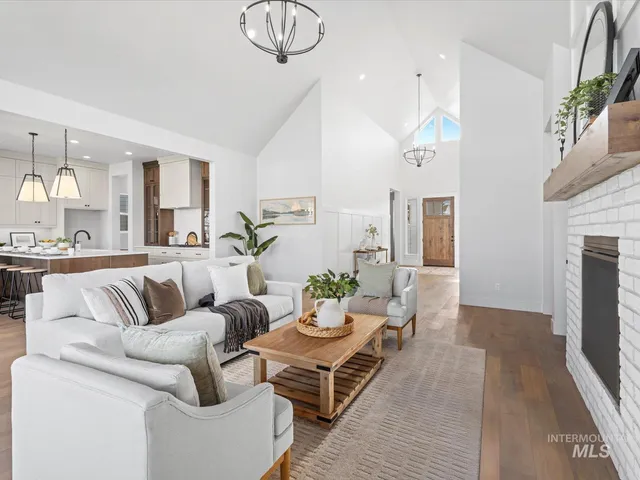 $962,514 | 6900 Saddle Bred Way, Star, ID 83669