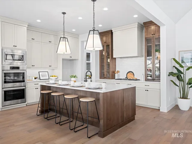 $962,514 | 6900 Saddle Bred Way, Star, ID 83669