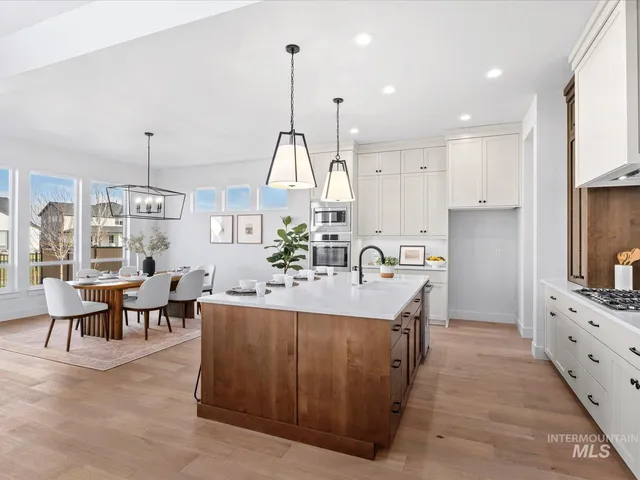 $962,514 | 6900 Saddle Bred Way, Star, ID 83669