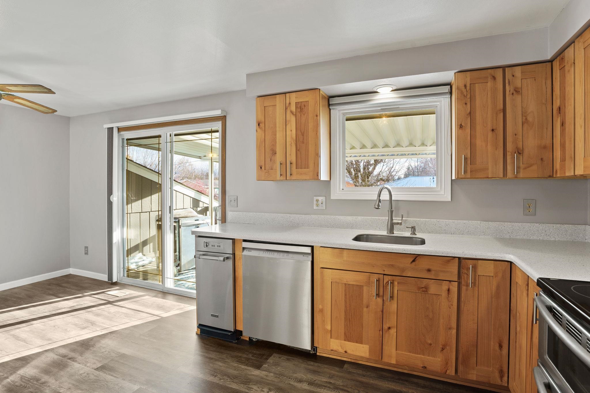 18924 East Riverside Avenue Greenacres, WA 99016 - Photo 14 of 39 Gallery Image 14