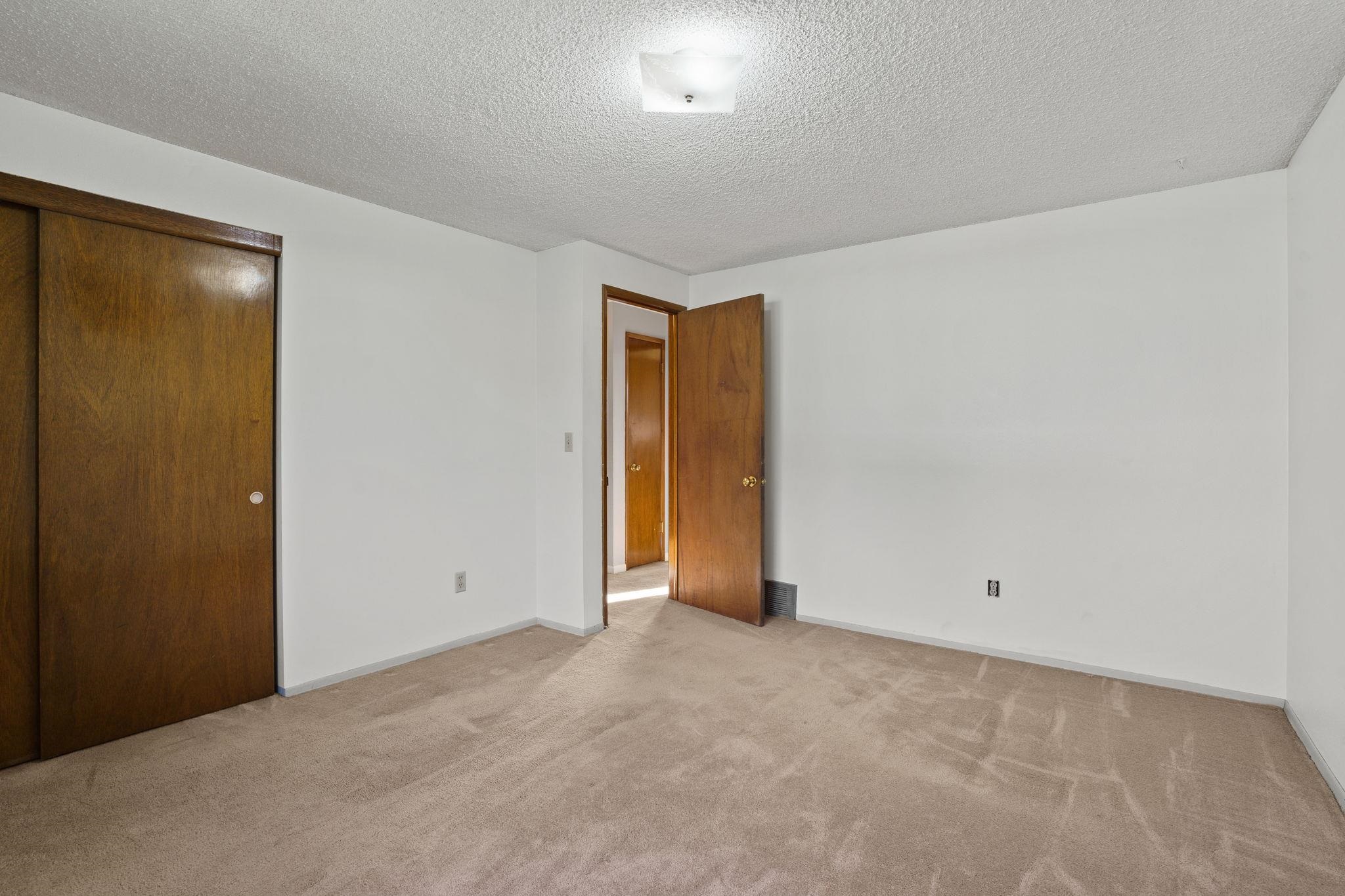 18924 East Riverside Avenue Greenacres, WA 99016 - Photo 17 of 39 Gallery Image 17