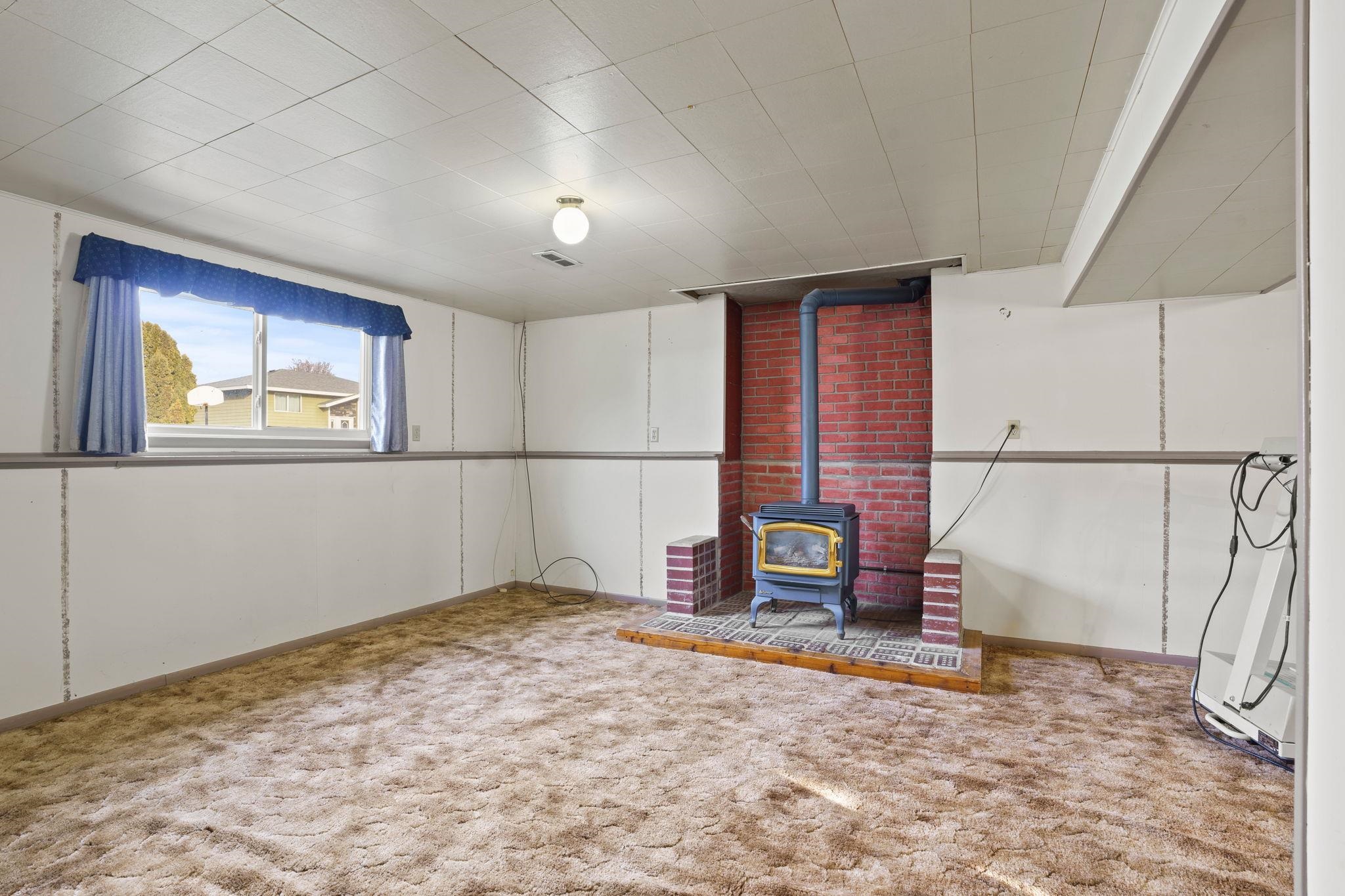 18924 East Riverside Avenue Greenacres, WA 99016 - Photo 24 of 39 Gallery Image 24