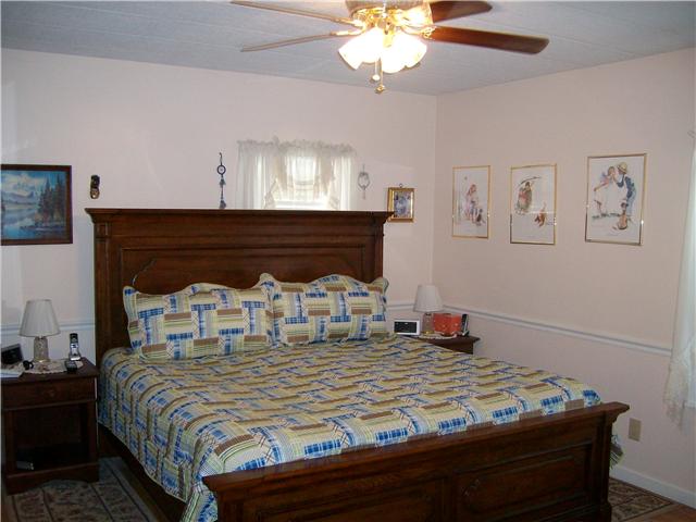 3330 Vesta Road Lebanon, TN 37090 - Photo 8 of 20 master bedroom with ceiling fan