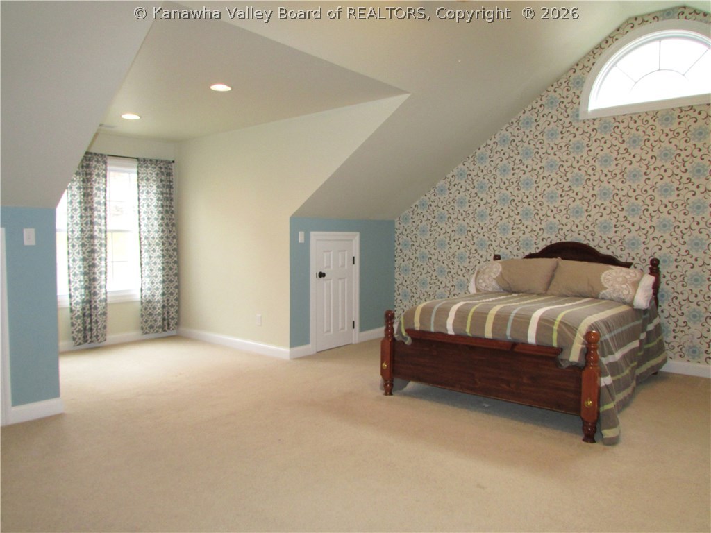 915 Suncrest Road Charleston, WV 25303 - Photo 19 of 27 Gallery Image 19