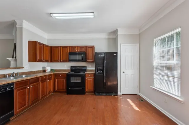 $199,900 | 622 Providence Place Southwest, Atlanta, GA 30331