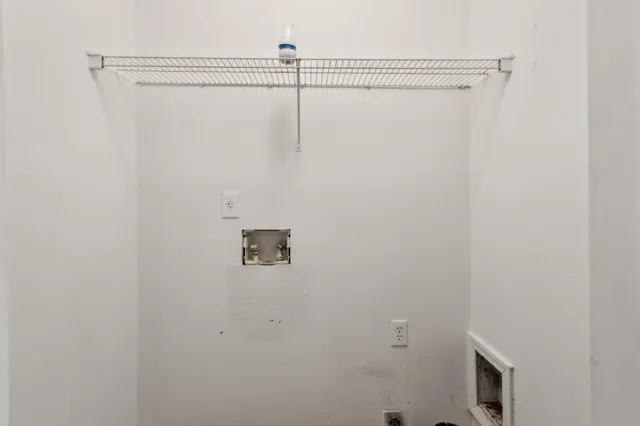 $199,900 | 622 Providence Place Southwest, Atlanta, GA 30331