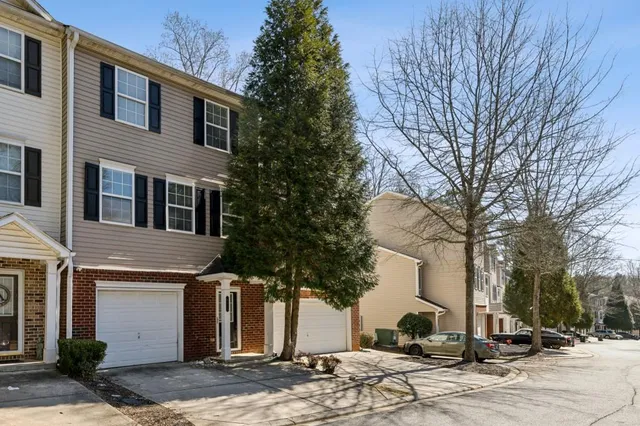 $199,900 | 622 Providence Place Southwest, Atlanta, GA 30331
