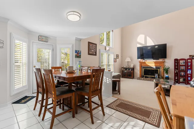 $435,000 | 1080 Wakefield Drive, Elgin, IL 60120