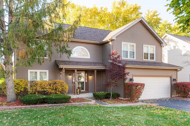 $435,000 | 1080 Wakefield Drive, Elgin, IL 60120