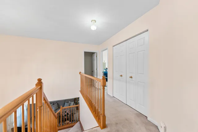 $435,000 | 1080 Wakefield Drive, Elgin, IL 60120