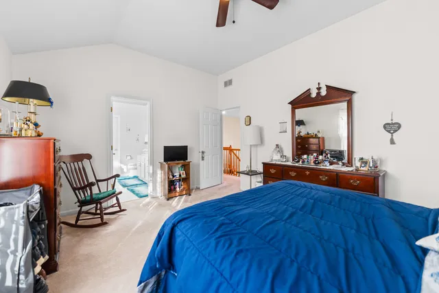 $435,000 | 1080 Wakefield Drive, Elgin, IL 60120