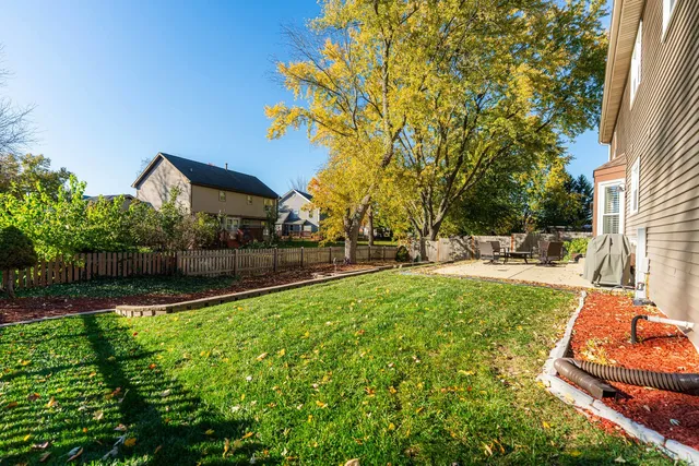 $435,000 | 1080 Wakefield Drive, Elgin, IL 60120