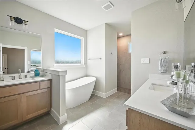 $562,400 | 1114 Silver Sage Trail, Weatherford, TX 76085