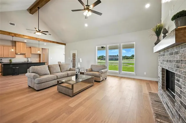 $562,400 | 1114 Silver Sage Trail, Weatherford, TX 76085