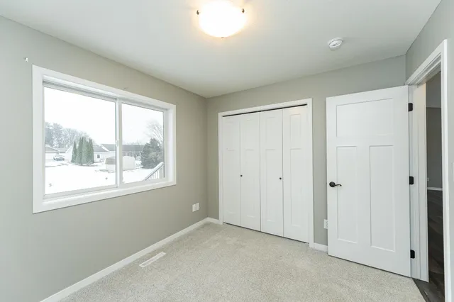 $350,000 | 1206 6th Avenue Southeast, Kasson, MN 55944