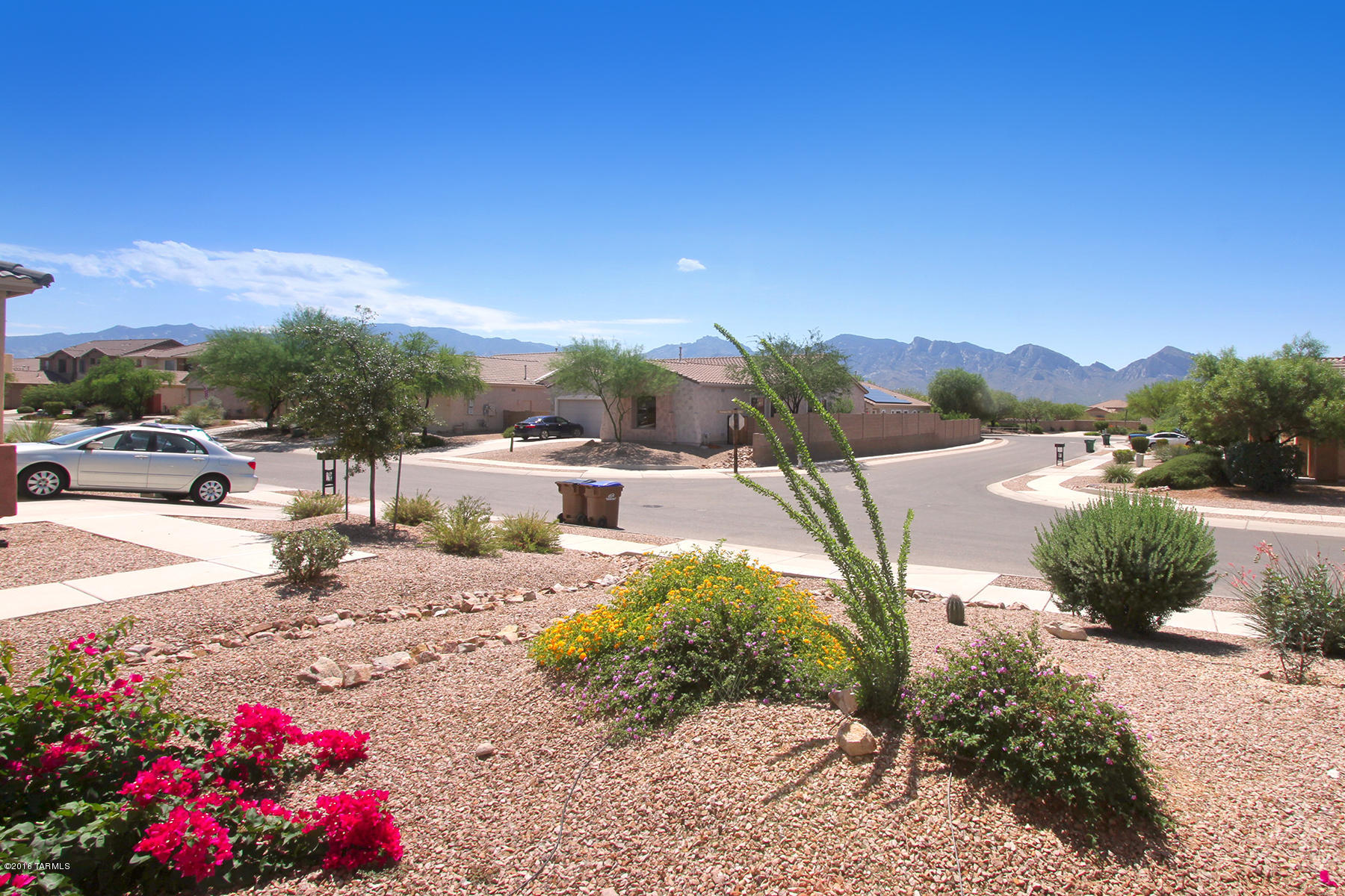 1244 West Rodriguez Road Oro Valley, AZ 85755 - Photo 11 of 30