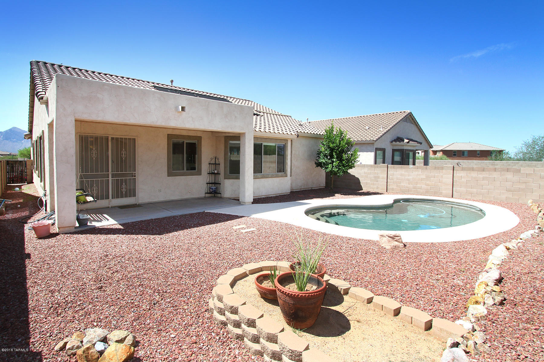 1244 West Rodriguez Road Oro Valley, AZ 85755 - Photo 3 of 30