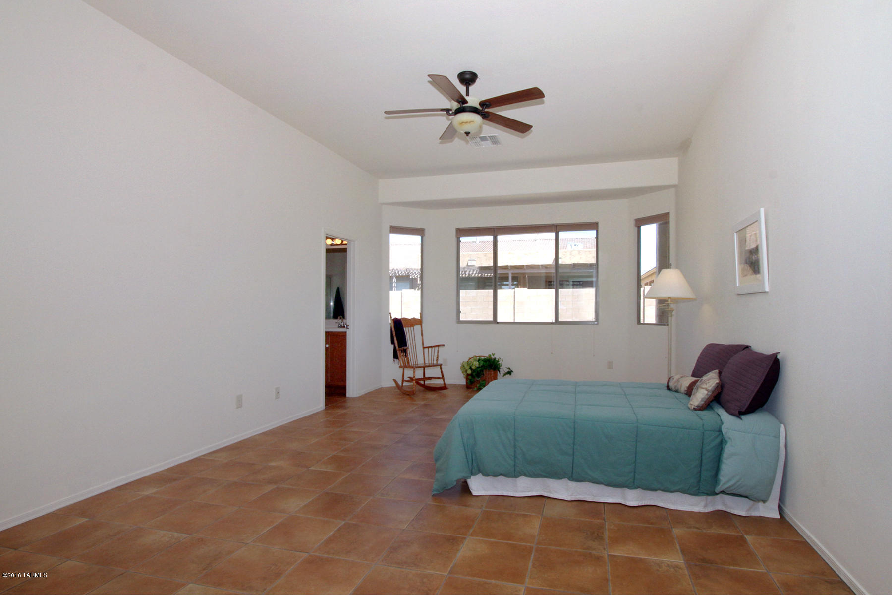 1244 West Rodriguez Road Oro Valley, AZ 85755 - Photo 6 of 30