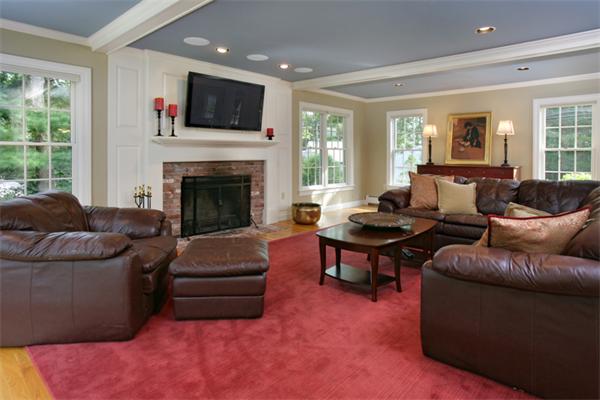 34 Authors Road Concord, MA 01742 - Photo 2 of 9