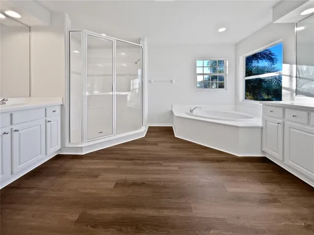 $750,000 | 851 Placid Lake Drive, Osprey, FL 34229