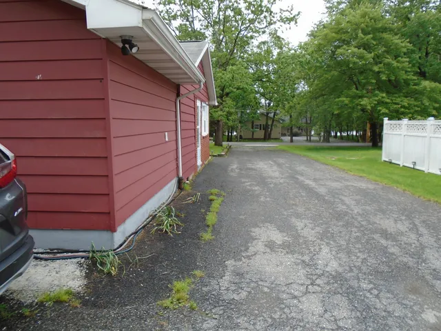 $411,500 | 387 North Shore Drive, Albrightsville, PA 18210