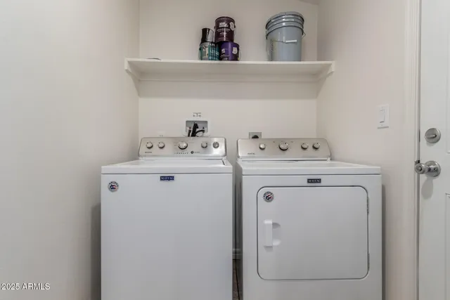 a view of a house with a street view