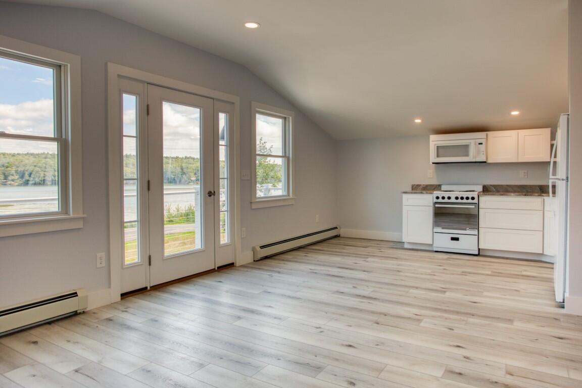 273 East Side Road Trevett, ME 04571 - Photo 7 of 21 6