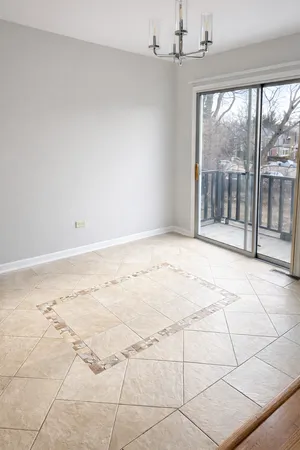 $2,150 | 1224 Inverrary Lane, Deerfield, IL 60015